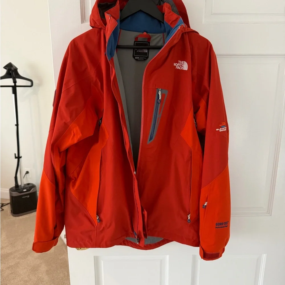 The North Face Men's Ski Jacket - Burnt Orange - Size M - Picture 1 of 6